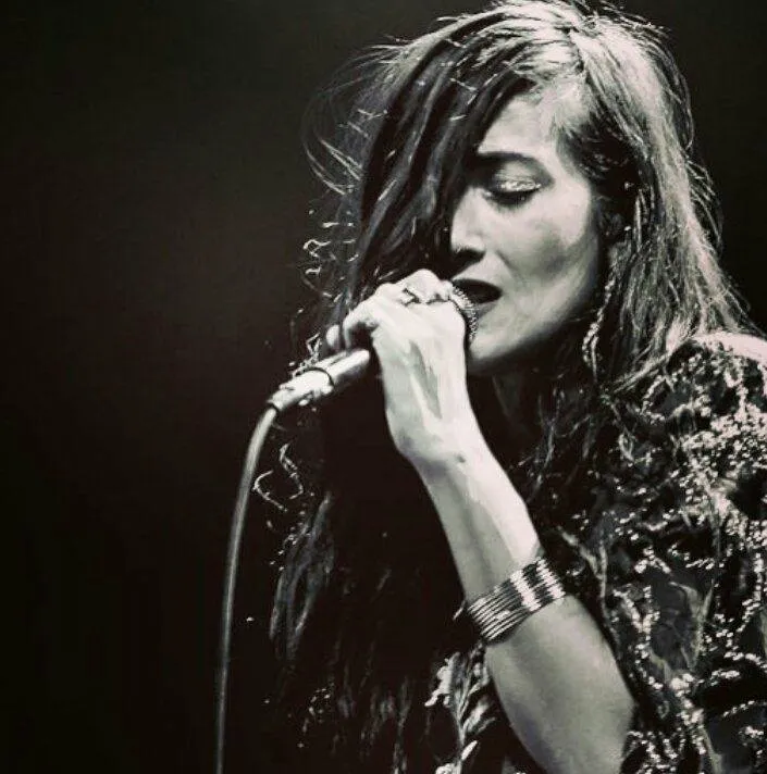 Set Me Free