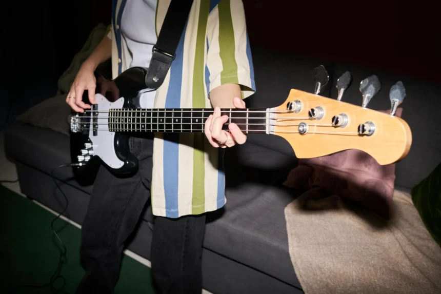 Acoustic Vs Electric Guitar The Ultimate Beginner Guide